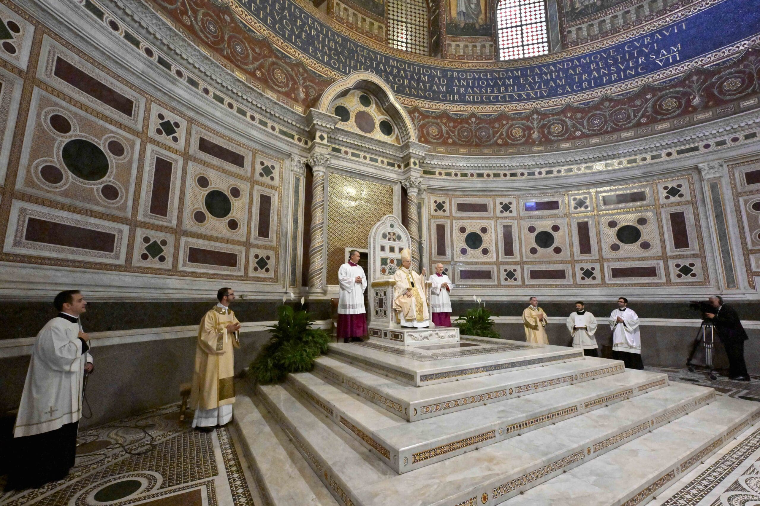 Pope Leo to celebrate Holy Thursday Mass at St. John Lateran after ...
